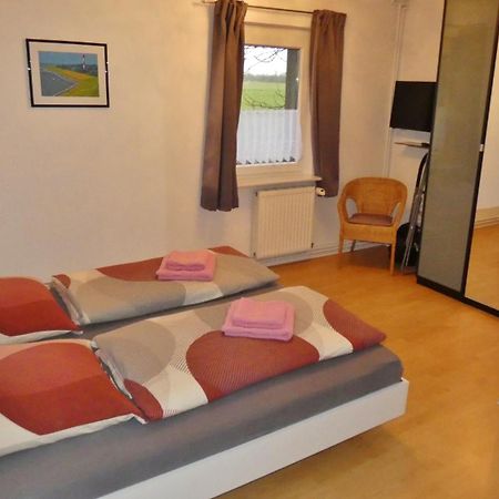 Haus Nordglueck Apartment Бутадинген Екстериор снимка